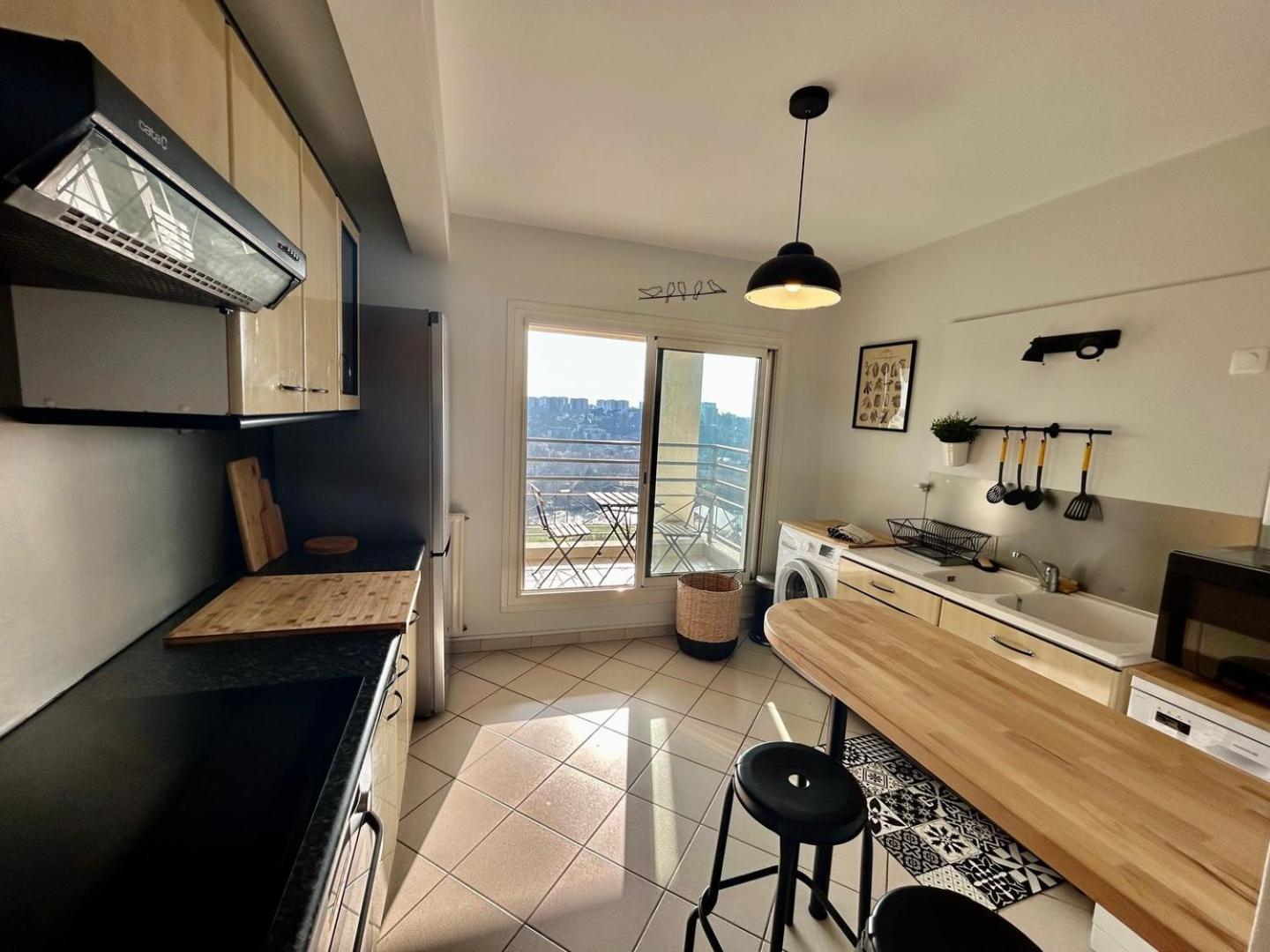 Apartamento The Belvedere: City Centre With Magnificent Views Poitiers Exterior foto